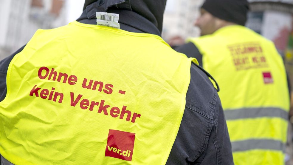 100.000 Beschäftigte sind von den Tarifverhandlungen betroffen. Sie alle hat Verdi nun zu Warnstreiks aufgerufen. Foto: dpa/Peter Kneffel