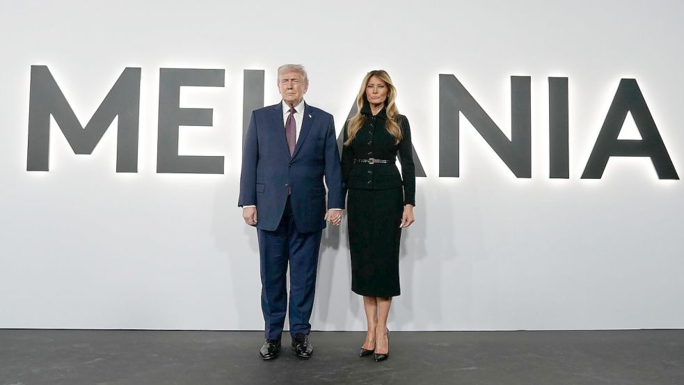 Bei der Premiere im John F. Kennedy Center zeigte sich Präsident Donald Trump demonstrativ angetan. Foto: Jose Luis Magana/AP/dpa
