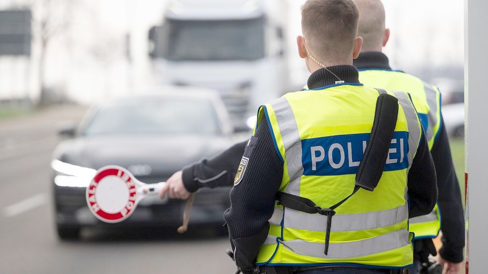 Seit September 2024 kontrolliert die Bundespolizei auch an den Grenzen zu Dänemark, Frankreich, Belgien, Luxemburg und den Niederlanden. (Archivbild) Foto: Marijan Murat