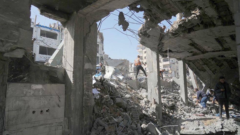 Trümmer einer Polizeistation in Gaza. (Archivbild) Foto: Jehad Alshrafi/AP/dpa