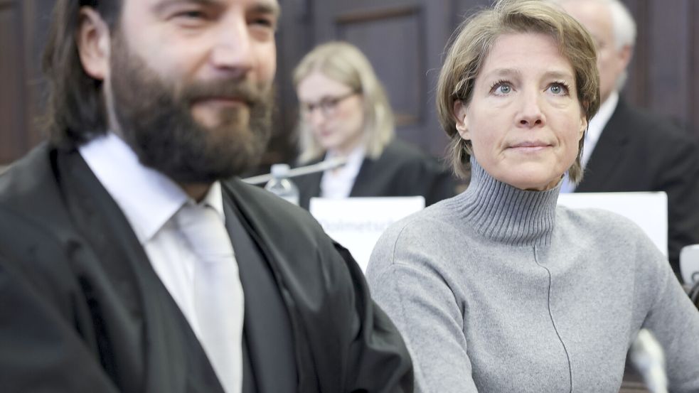 Christina Block steht seit vergangenem Jahr vor Gericht. Bei seiner erneuten Aussage belastet der mutmaßliche Entführer-Chef die Steakhaus-Erbin. Foto: dpa/Christian Charisius