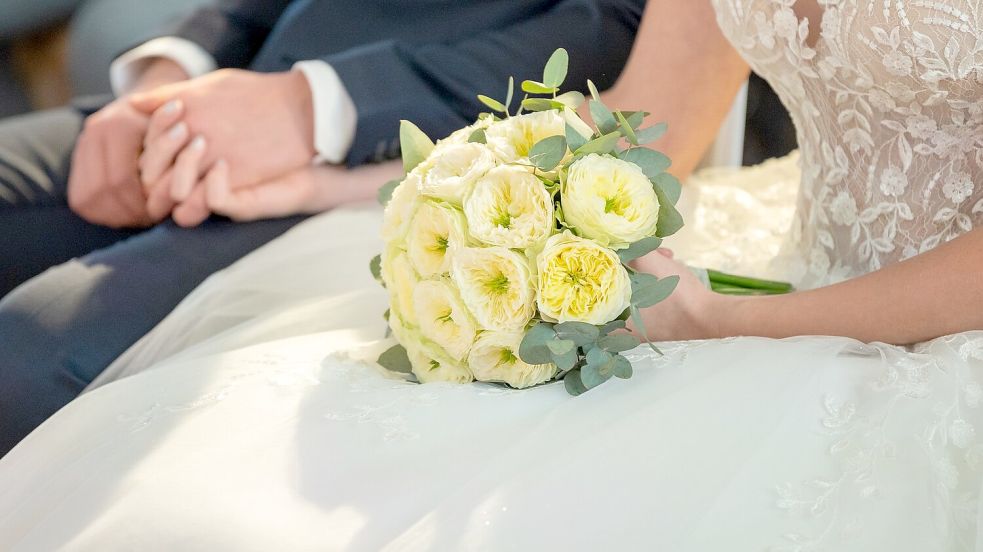 In Deutschland wurden 2024 349.200 Ehen geschlossen, wie das Statistische Bundesamt mitteilt. (Symbolbild) Foto: Silas Stein