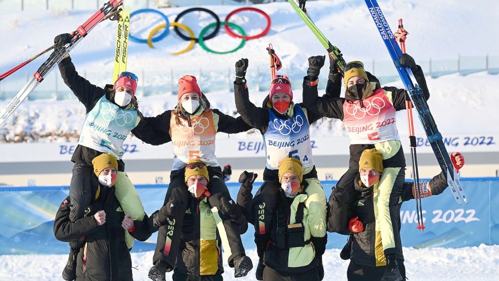 2022 gab es für Preuß (2. von links) mit den deutschen Staffel-Frauen Bronze. (Archivbild) Foto: Hendrik Schmidt