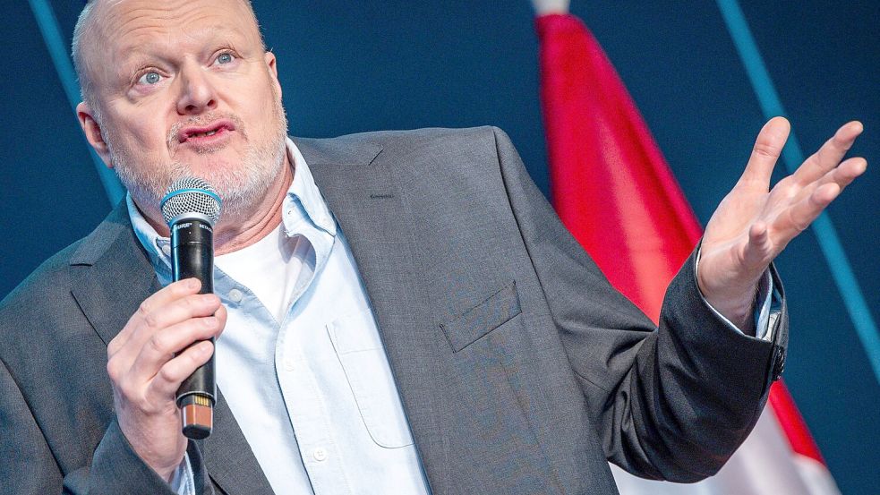 Die „Stefan Raab Show“ sorgt mit einem Einspieler über den jüdischen Musiker Gil Ofarim für Kritik. Was ist Satire, und was Antisemitismus? Foto: dpa/Jens Büttner