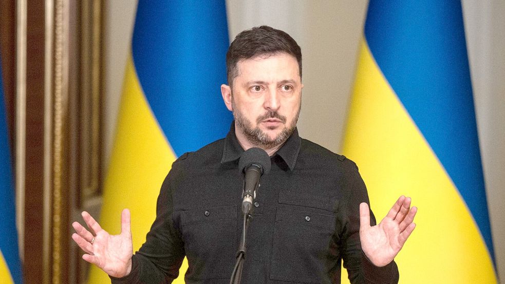 Präsident Selenskyj sagt, ein Friedensschluss dürfe die russische Aggression nicht belohnen. (Archivbild) Foto: Danylo Antoniuk/AP/dpa
