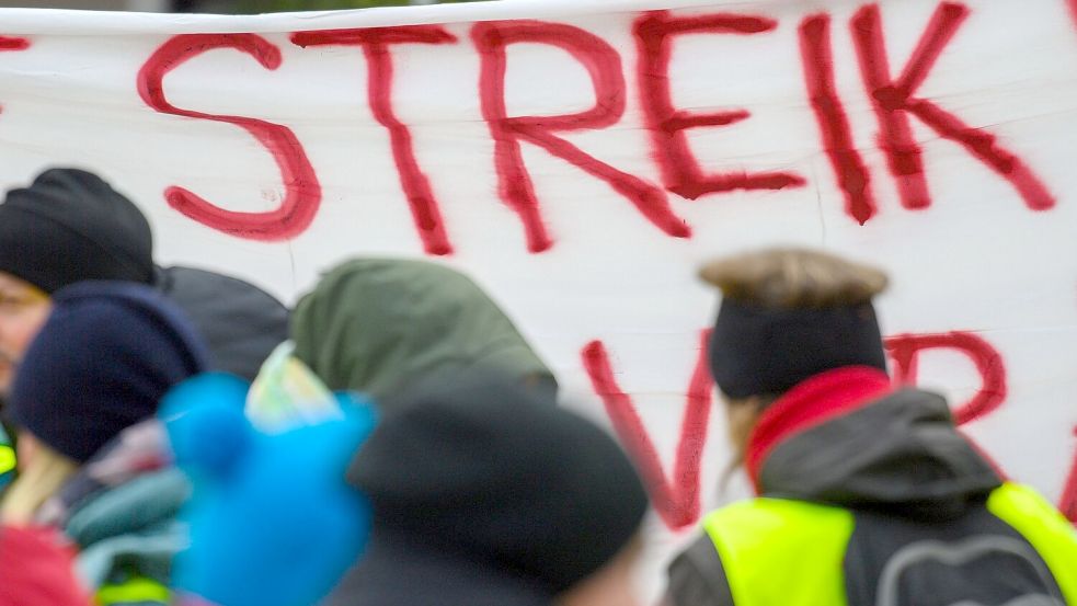 Wie hier in Magdeburg soll es in der kommenden Woche noch einmal viele Warnstreiks geben. (Archivbild) Foto: Klaus-Dietmar Gabbert