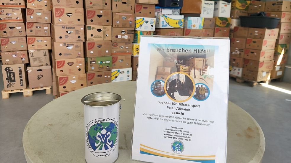 Der Sozial Ehrenamtliche Verein Ostfriesland Emsland hofft auf Spenden für den geplanten Hilfstransport. Foto: Stefanie Wellens