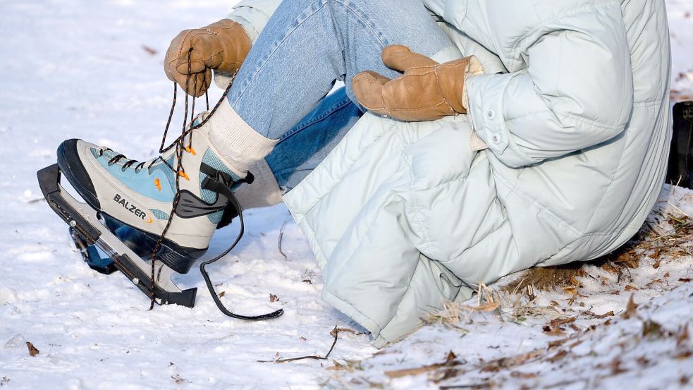Auch Schlittschuhe waren bei vielen Händlern gefragt. (Symbolbild) Foto: Sven Hoppe