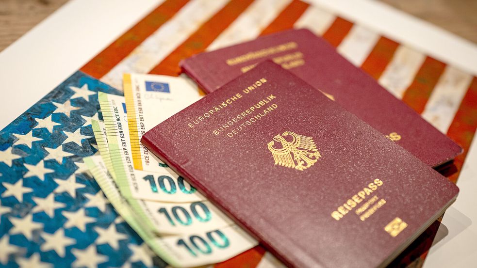 Deutsche müssen für Reisen in die USA künftig ihre Online-Aktivitäten über fünf Jahre offenlegen. Foto: IMAGO / W2Art