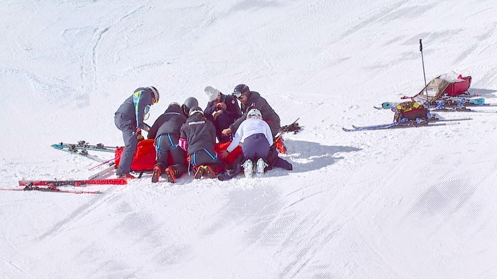 Lindsey Vonn wurde nach ihrem Sturz lange behandelt. Foto: Uncredited/Olympic Broadcasting