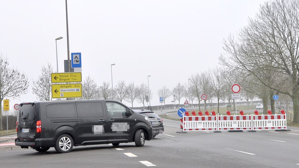 Die Jann-Berghaus-Brücke ist heute erneut gesperrt. Foto: Bodo Wolters