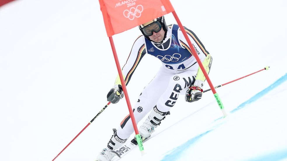 Bester Deutscher im Riesenslalom: Alexander Schmid. Foto: Gabriele Facciotti/AP/dpa