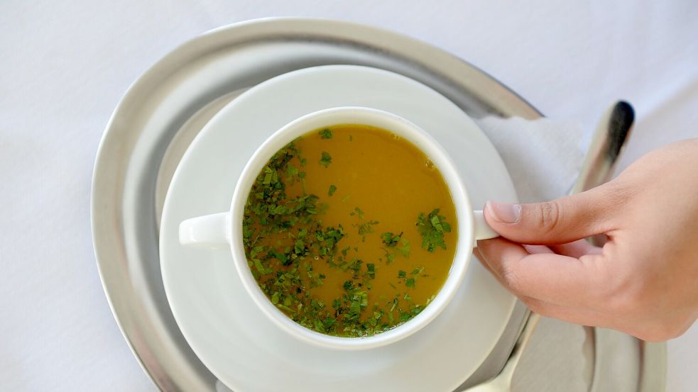 Eine große Mehrheit der Menschen unter 30 Jahren findet Fasten sinnvoll. (Archivbild) Foto: Felix Kästle/dpa