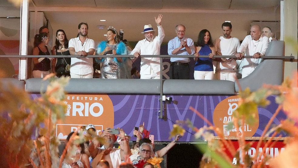 Lula will bei der Präsidentenwahl im Oktober für eine weitere Amtszeit kandidieren. Foto: Silvia Izquierdo/AP/dpa