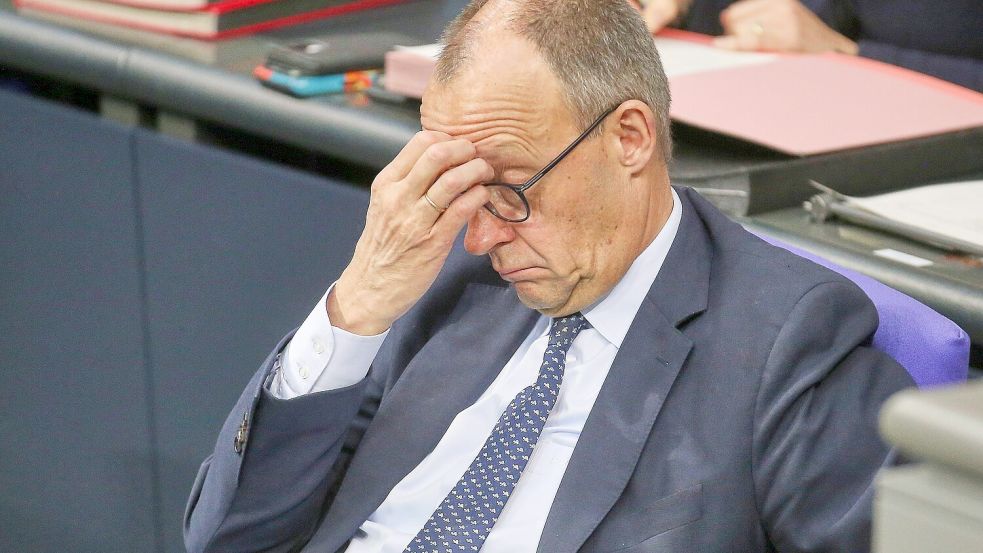 Eigentlich bekommen Amtsinhaber eine Art Vertrauensvorschuss. Friedrich Merz scheint diesen bereits verspielt zu haben. Er rangiert im Beliebtheitsranking auf einem der letzten Plätze. Foto: IMAGO/dts Nachrichtenagentur