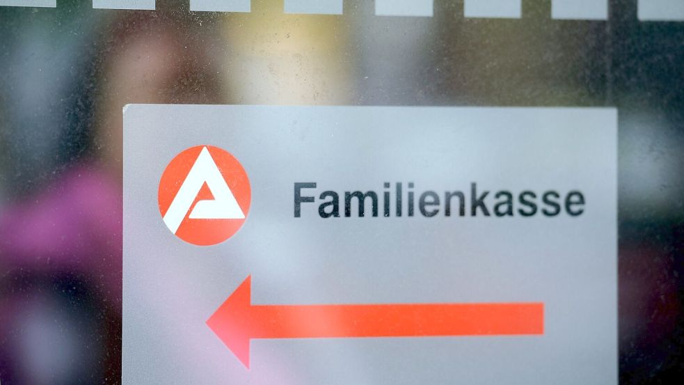 Das Kindergeld wird über die Familienkasse ausgezahlt. (Archivbild) Foto: Maurizio Gambarini/dpa