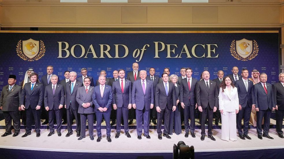 Der Friedensrat ist zu einer ersten Sitzung in Washington zusammengekommen. Foto: Mark Schiefelbein/AP/dpa