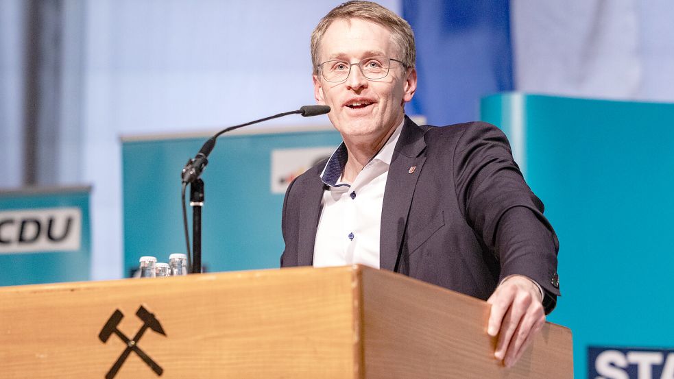 Hauptredner und Stargast beim 23. politischen Aschermittwoch in Recke war Daniel Günther. Foto: Jakob Rüter