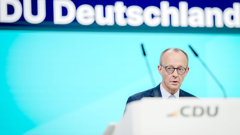 Knapp 90 Prozent hat der Kanzler bei seiner letzten Wahl als Parteivorsitzender gehalten. Kann er das wieder schaffen? Foto: Kay Nietfeld/dpa