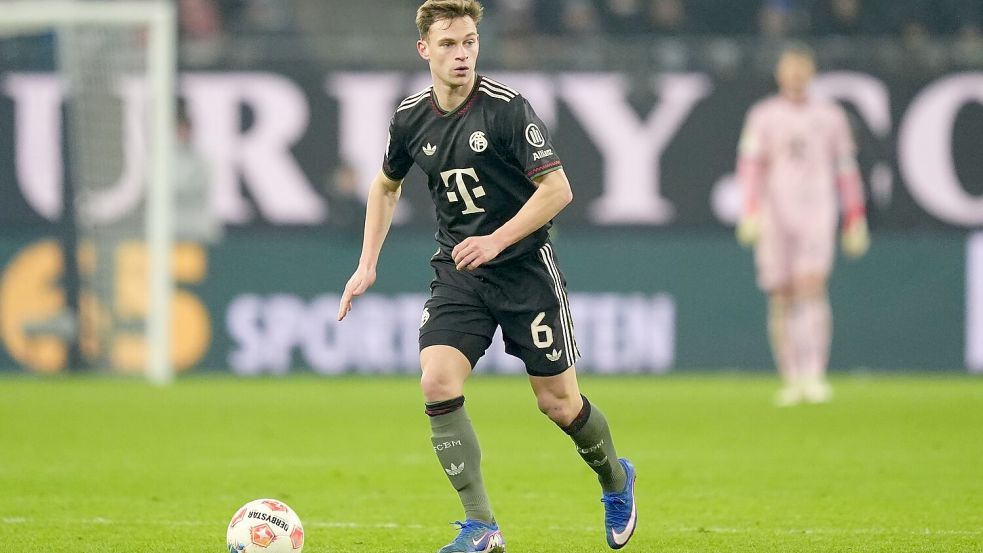 Drei Bayern-Stars droht eine Gelb-Sperre gegen Dortmund, auch Joshua Kimmich, (Archivbild) Foto: Marcus Brandt