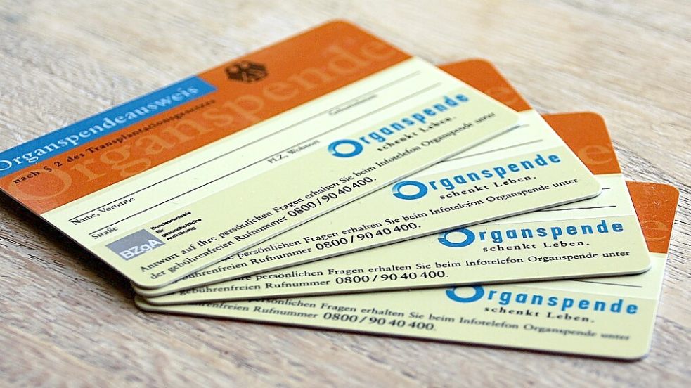 Auch das Thema Organspendeausweis wird auf der Veranstaltung des Ortsvereins Langholt angesprochen. Foto: Pixabay