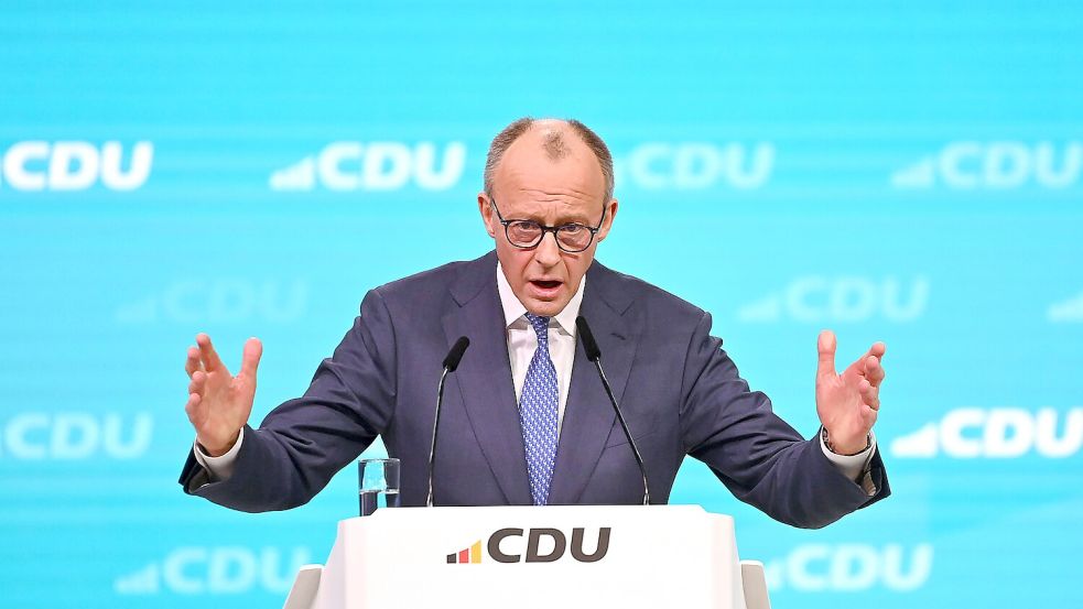 Wünscht sich ein Deutschland „in Höchstform“: CDU-Parteichef Friedrich Merz beim Parteitag in Stuttgart. Foto: IMAGO/Frank Hoermann / SVEN SIMON