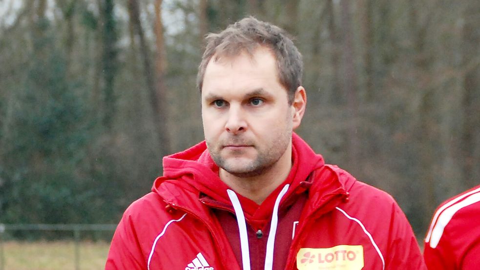 TuRa-Coach Rainer Sinnigen war mit der Leistung gegen Friesoythe nicht zufrieden. Foto: Reemts