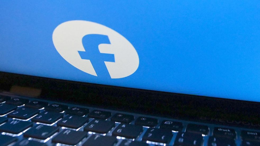 Mit der Freunde-finden-Funktion können registrierte Facebook-Nutzer die auf ihren Endgeräten verfügbaren Kontaktdaten auf einen Server hochladen. Foto: Anna Ross