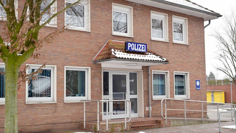 Die Polizeistation in Barßel. Die Polizei sucht mit Hochdruck nach den beiden in Barßel verschwundenen Kindern. Archivfoto: Astrid Fertig