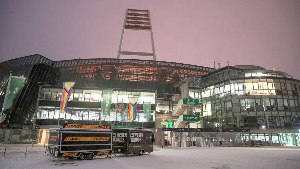 In Bremen hat es Werder am Samstag mit dem 1. FC Heidenheim zu tun. (Archivbild) Foto: Focke Strangmann