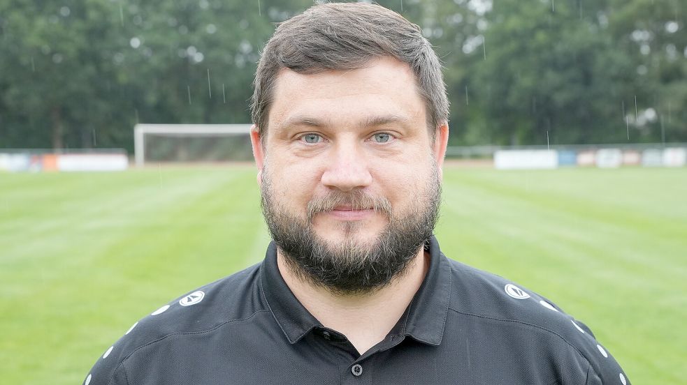 Christian Neumann, eigentlich Sportlicher Leiter, wird Germania Wiesmoor vorerst trainieren. Archivfoto: Steenhoff