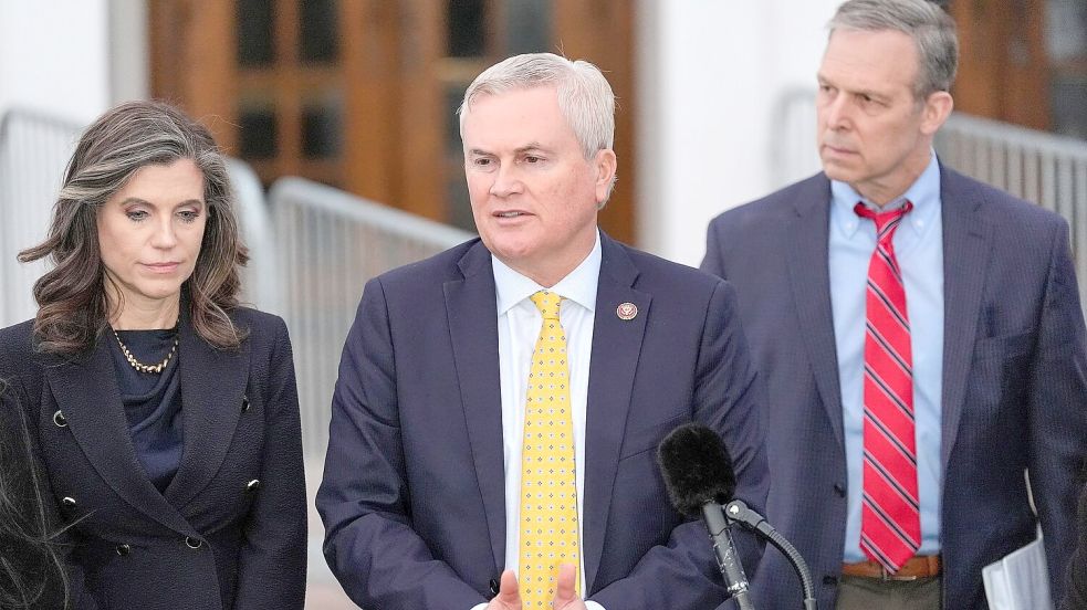 Der Kongressausschuss will über eine Befragung Antworten. Foto: Yuki Iwamura/AP/dpa