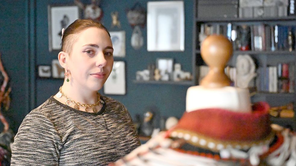 Toni hat in ihrer Jugend zum Cosplay gefunden. Foto: Jennifer Brückner