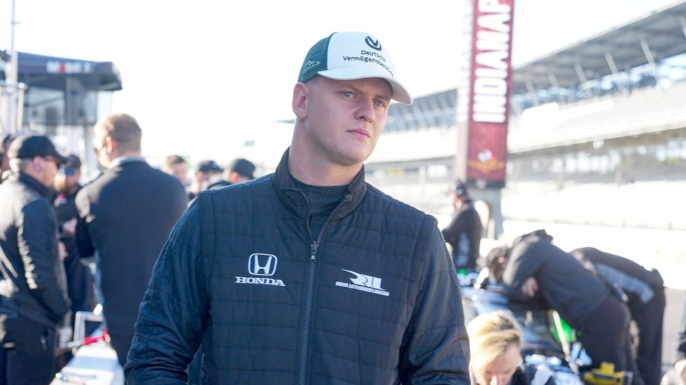 Bitteres Debüt: In seinem ersten IndyCar-Rennen schied Mick Schumacher gleich aus. Foto: Michael Conroy/AP/dpa