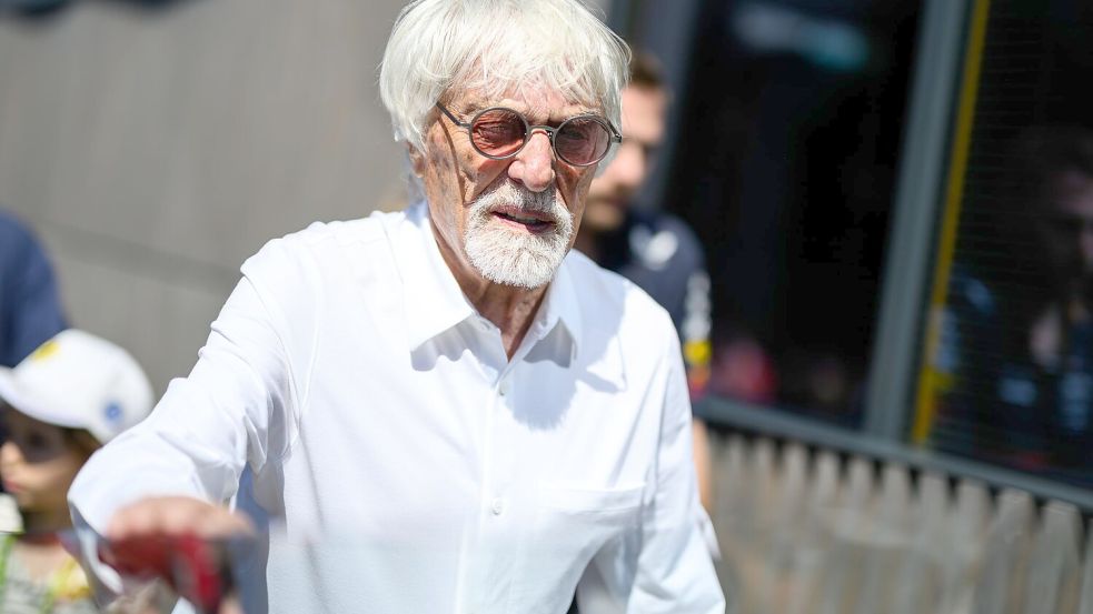 Bernie Ecclestone über Lewis Hamilton: „Die neue Formel 1 wird ihm mehr liegen.“ (Archivbild) Foto: Max Slovencik