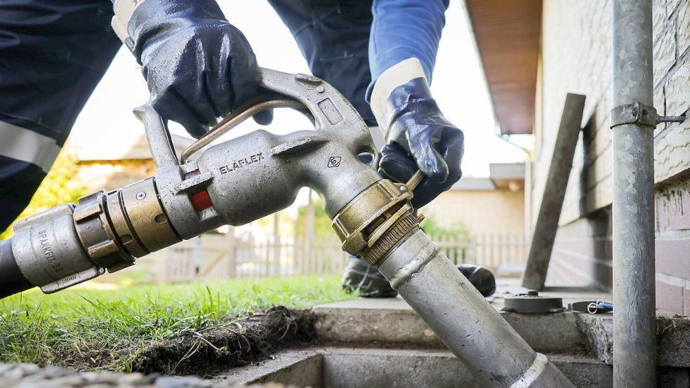 Beim Heizöl sind die Preisausschläge noch stärker als an der Tankstelle. (Archivbild) Foto: Christian Charisius