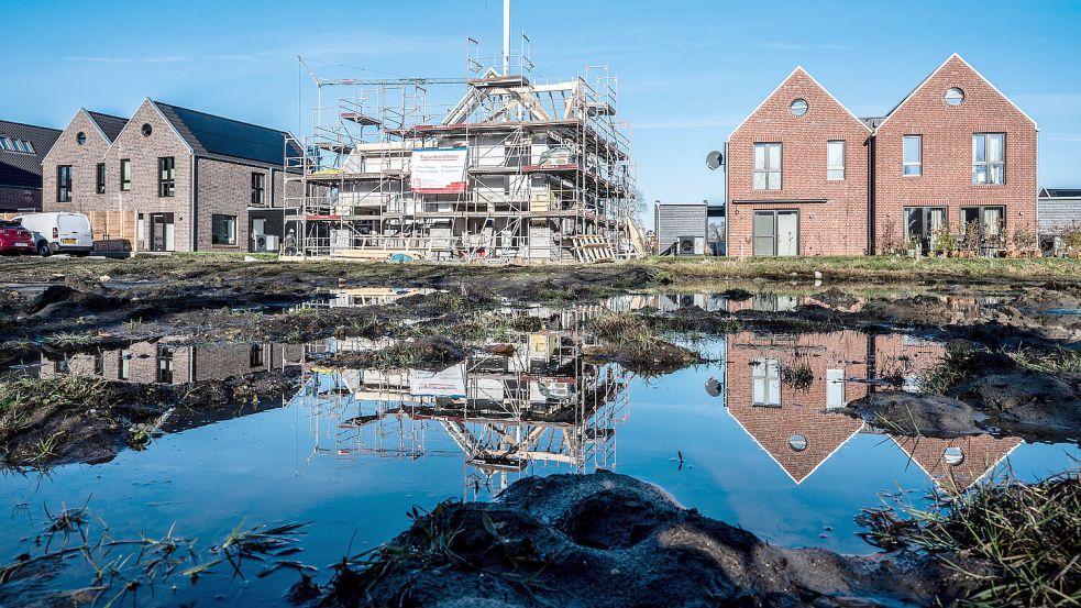 In Baugebieten - wie hier in Leer - entstehen weiter Neubauten. Foto: Klaus Ortgies