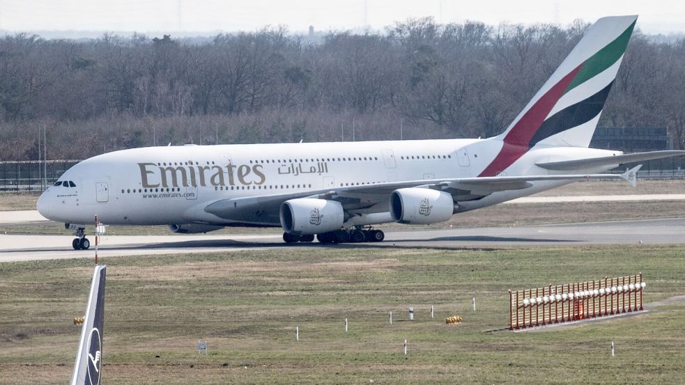 Ein erster Linienflieger aus Dubai ist wieder in Frankfurt gelandet. Foto: Boris Roessler