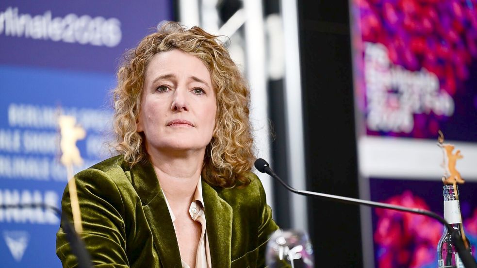 Tricia Tuttle bleibt Berlinale-Chefin. (Archivbild) Foto: Sebastian Christoph Gollnow