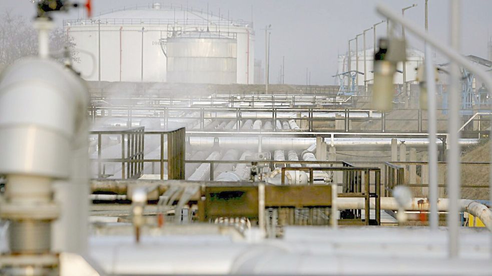 Derzeit erhält Ungarn kein russisches Öl durch die Pipeline Druschba. (Archivbild) Foto: Zsolt Szigetvary/MTI/epa/dpa