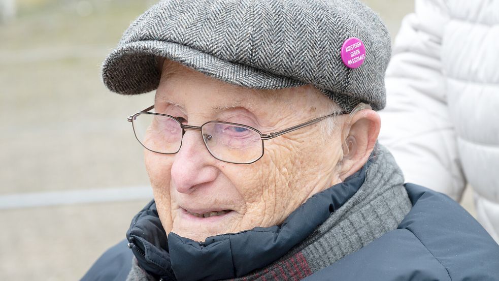 Albrecht Weinberg hat viele Zeitzeugengespräche über die Schrecken des Holocaust geführt. Foto: Klaus Ortgies