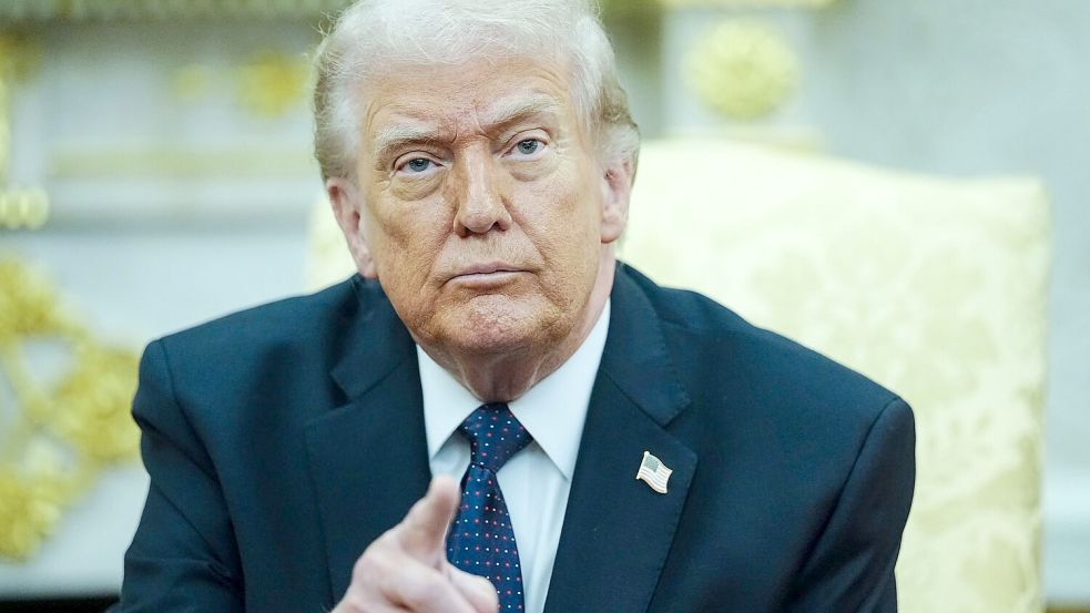 Trump hat sich mit Vertretern der US-Rüstungsbranche getroffen. (Archivbild) Foto: Kay Nietfeld/dpa