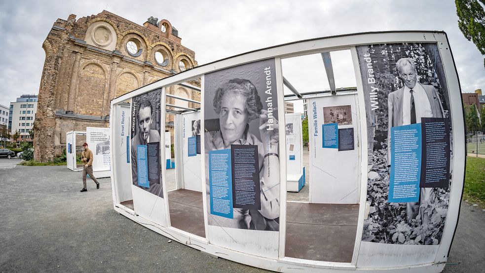 Hier entsteht kein neues Exilmuseum: Die Fassade de ehemaligen Anhalter Bahnhofs in Berlin. Foto: imago/Jürgen Ritter