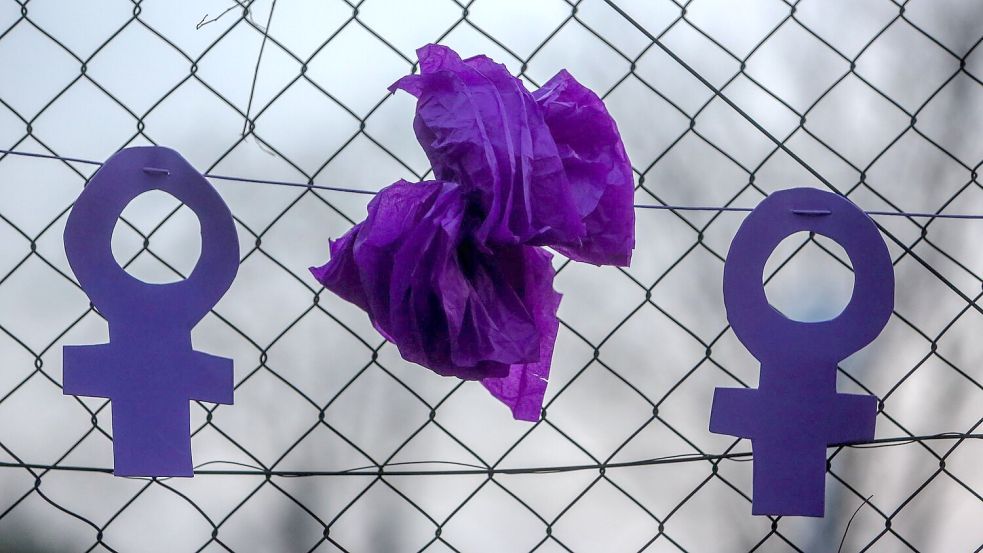 Feminismus steht in vielen Ländern stark im Gegenwind. (Archivbild) Foto: Ricardo Rubio/EUROPA PRESS/dpa