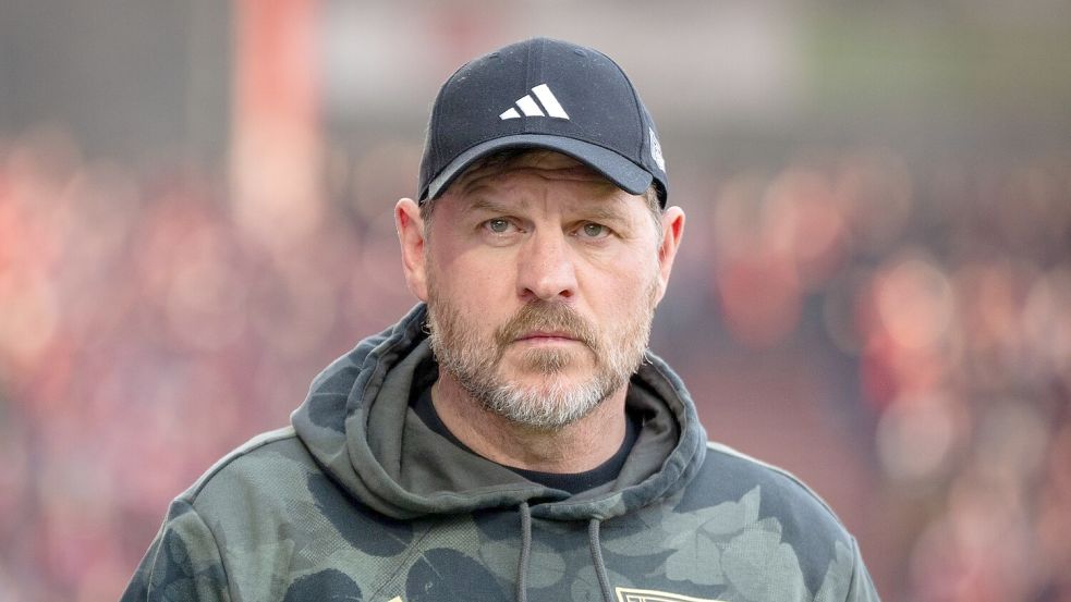 Steffen Baumgarts Team spielte lange in Unterzahl. Foto: Soeren Stache