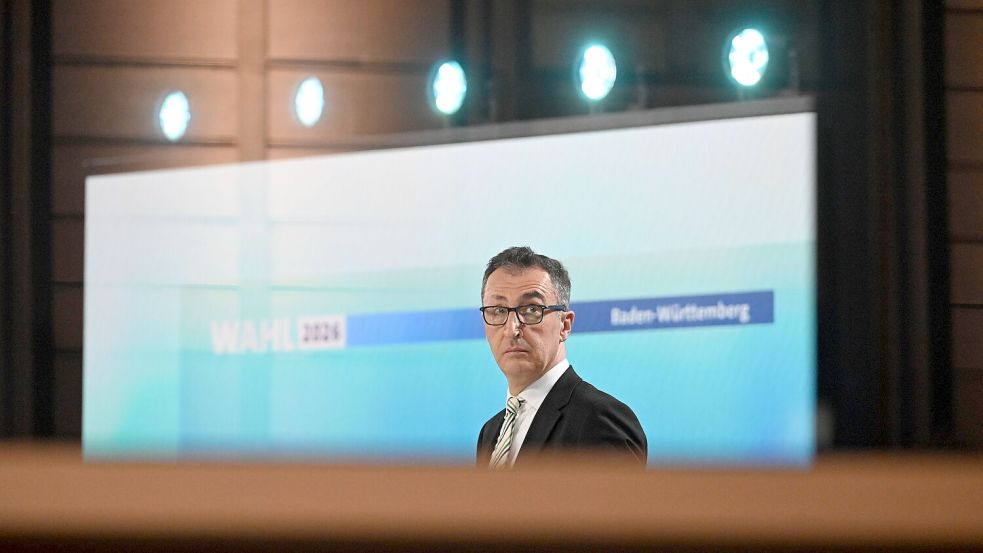 Verhaltene Freude bei Cem Özdemir – wie die Wahl ausgeht blieb lange unklar. Foto: dpa/Marijan Murat