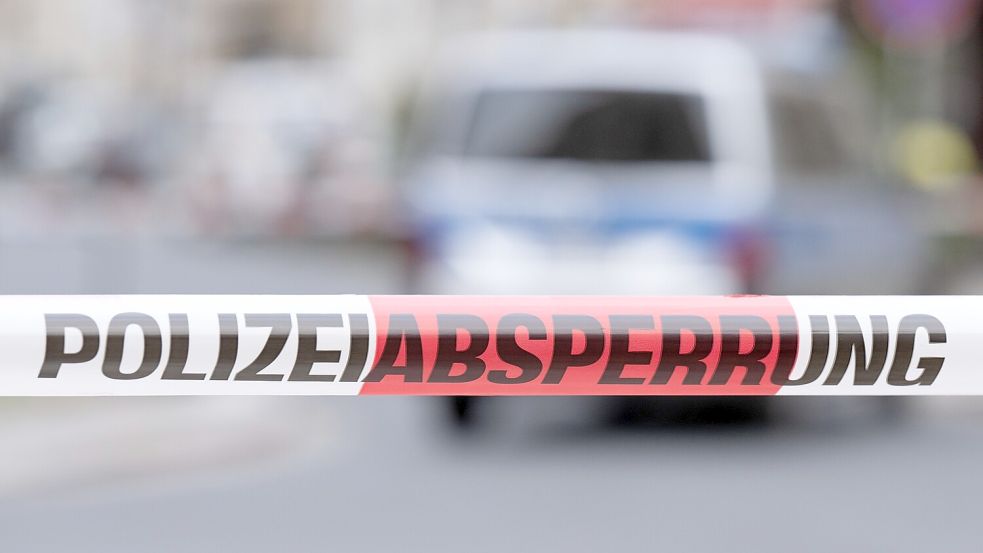 Nach einer körperlichen Auseinandersetzung in Ramsloh kam auch ein Rettungshubschrauber zum Einsatz. Symbolfoto: Ralf Geithe/stock.adobe.com