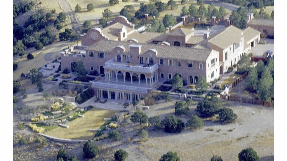 Die ehemalige Ranch von Jeffrey Epstein ist Teil der Ermittlungen gegen den verstorbenen Sexualstraftäter. Foto: IMAGO/Capital Pictures