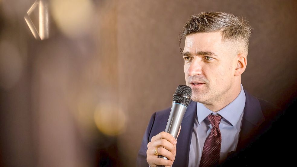 Martin Sellner gilt als Führungsfigur der als rechtsextremistisch eingestuften Identitären Bewegung. (Archivbild) Foto: Frank Hammerschmidt