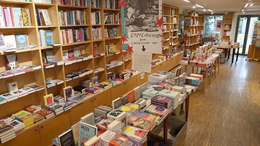 Weimer ließ drei Buchläden wegen „verfassungsschutzrelevanter Erkenntnisse“ von der Liste für den Deutschen Buchhandlungspreis streichen, darunter auch die Buchhandlung „Rote Straße“ in Göttingen. Foto: Stefan Rampfel/dpa